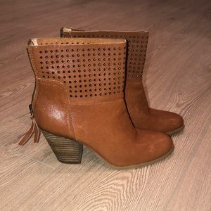 NBW Tan Leather Nine West Boots